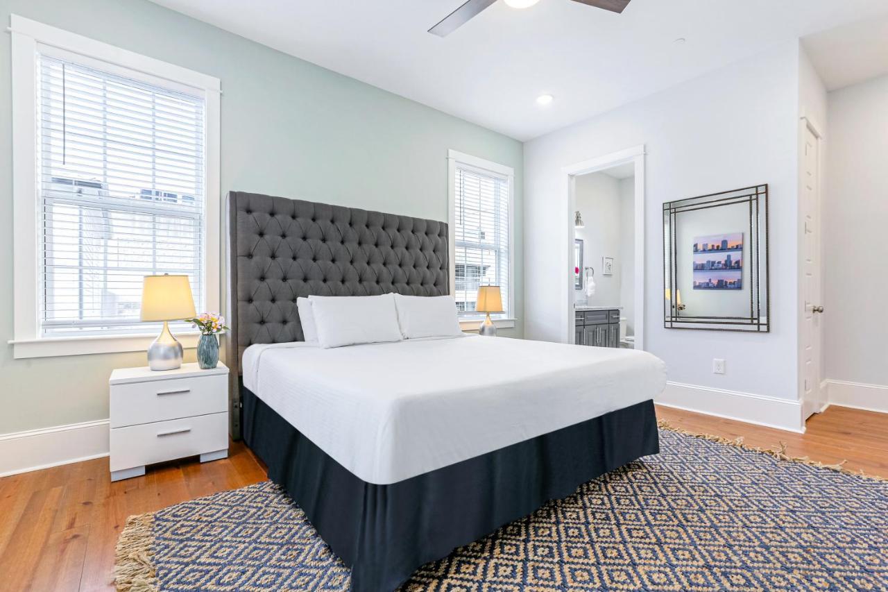 Hosteeva Chic Urban Retreat W Pool Steps To St Charles Ave And Near Bourbon St Lejlighed New Orleans Eksteriør billede