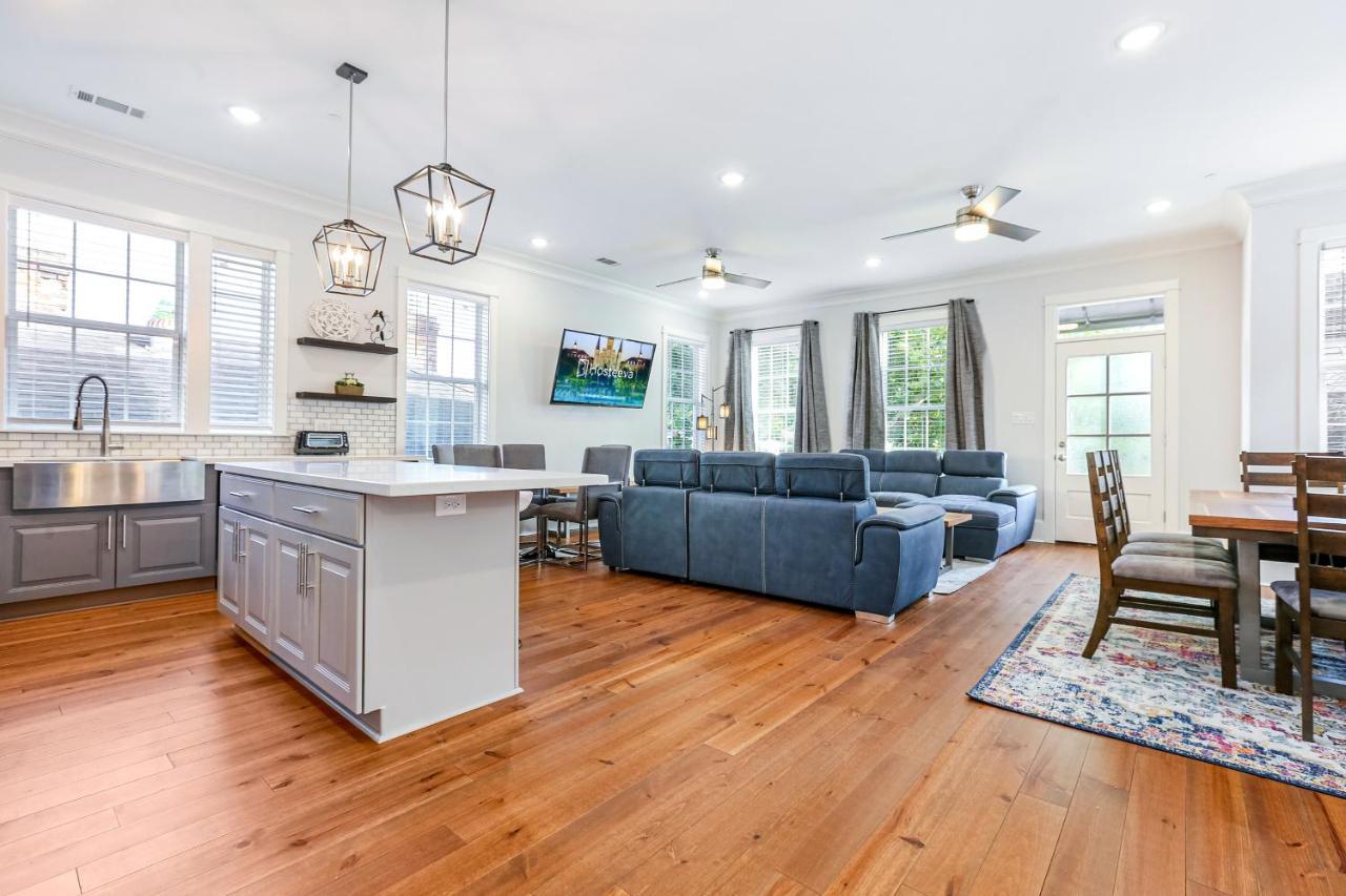 Hosteeva Chic Urban Retreat W Pool Steps To St Charles Ave And Near Bourbon St Lejlighed New Orleans Eksteriør billede