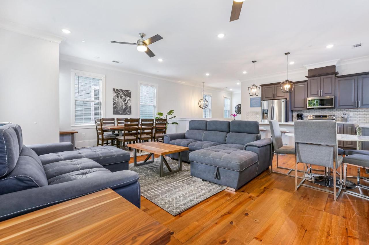Hosteeva Chic Urban Retreat W Pool Steps To St Charles Ave And Near Bourbon St Lejlighed New Orleans Eksteriør billede